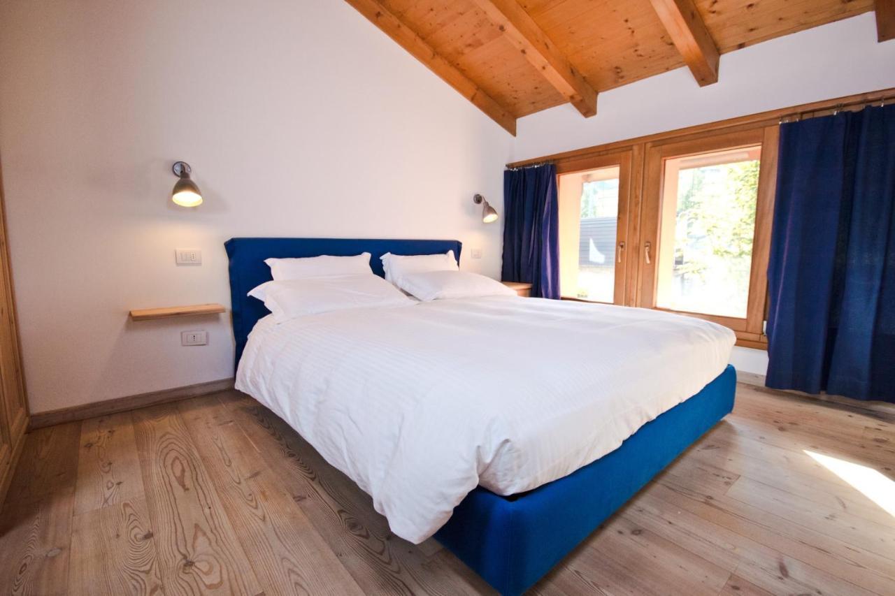 Hotel Martinelli Ronzo-Chienis エクステリア 写真