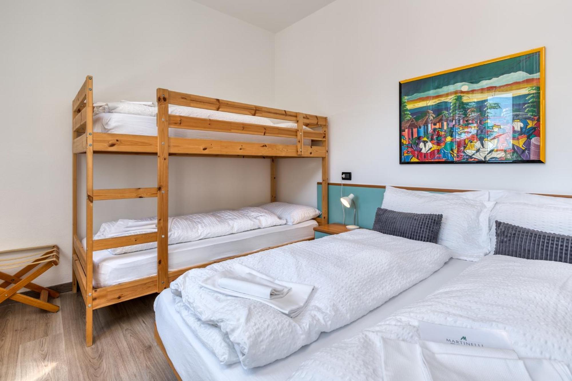Hotel Martinelli Ronzo-Chienis エクステリア 写真