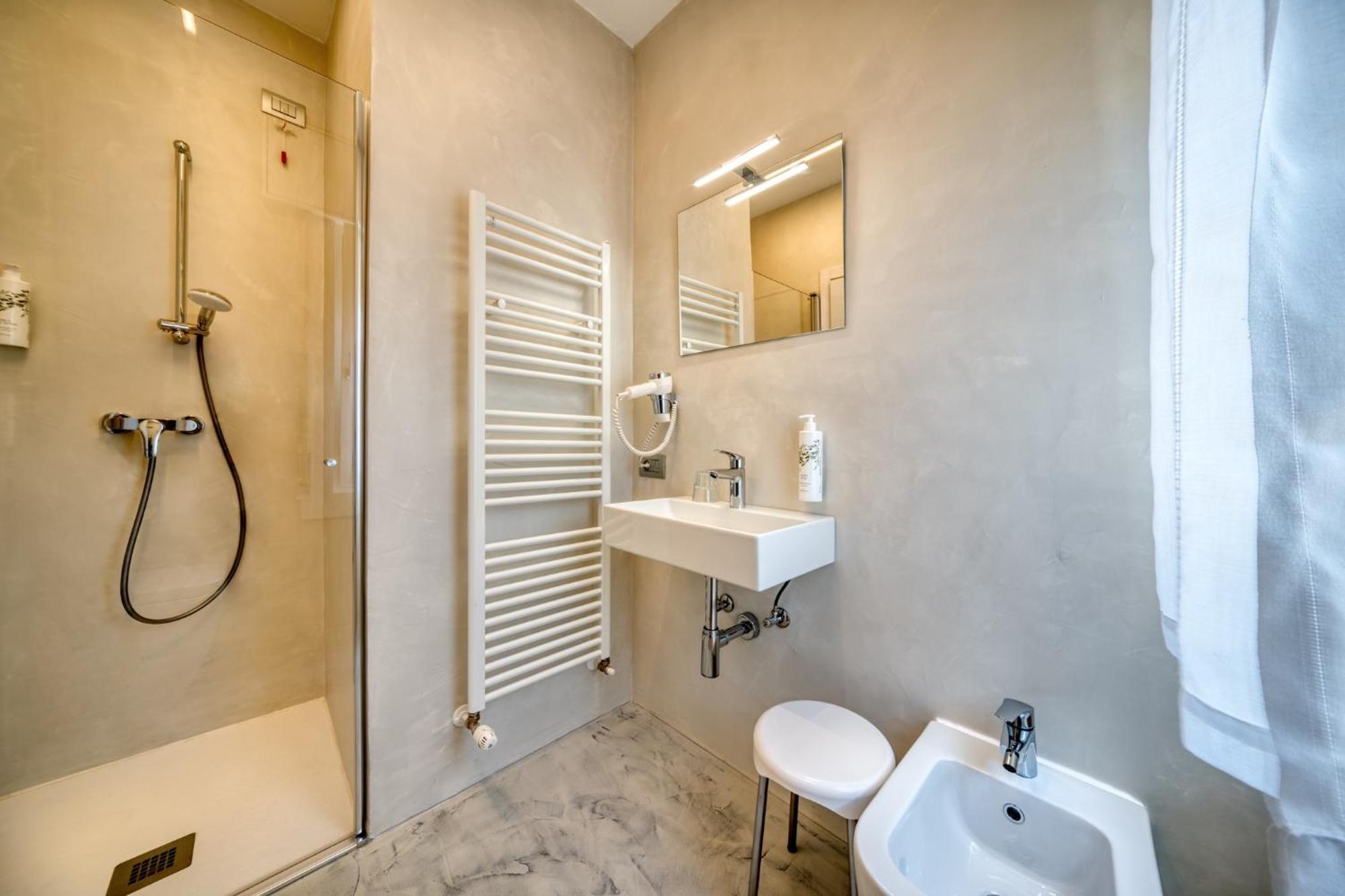 Hotel Martinelli Ronzo-Chienis 部屋 写真