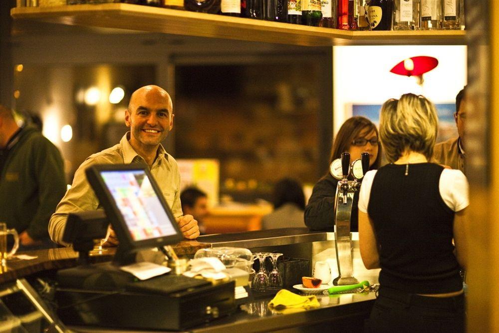 Hotel Martinelli Ronzo-Chienis エクステリア 写真